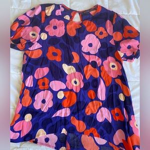 Spring Sale - Mister Zimi Daisy Top!